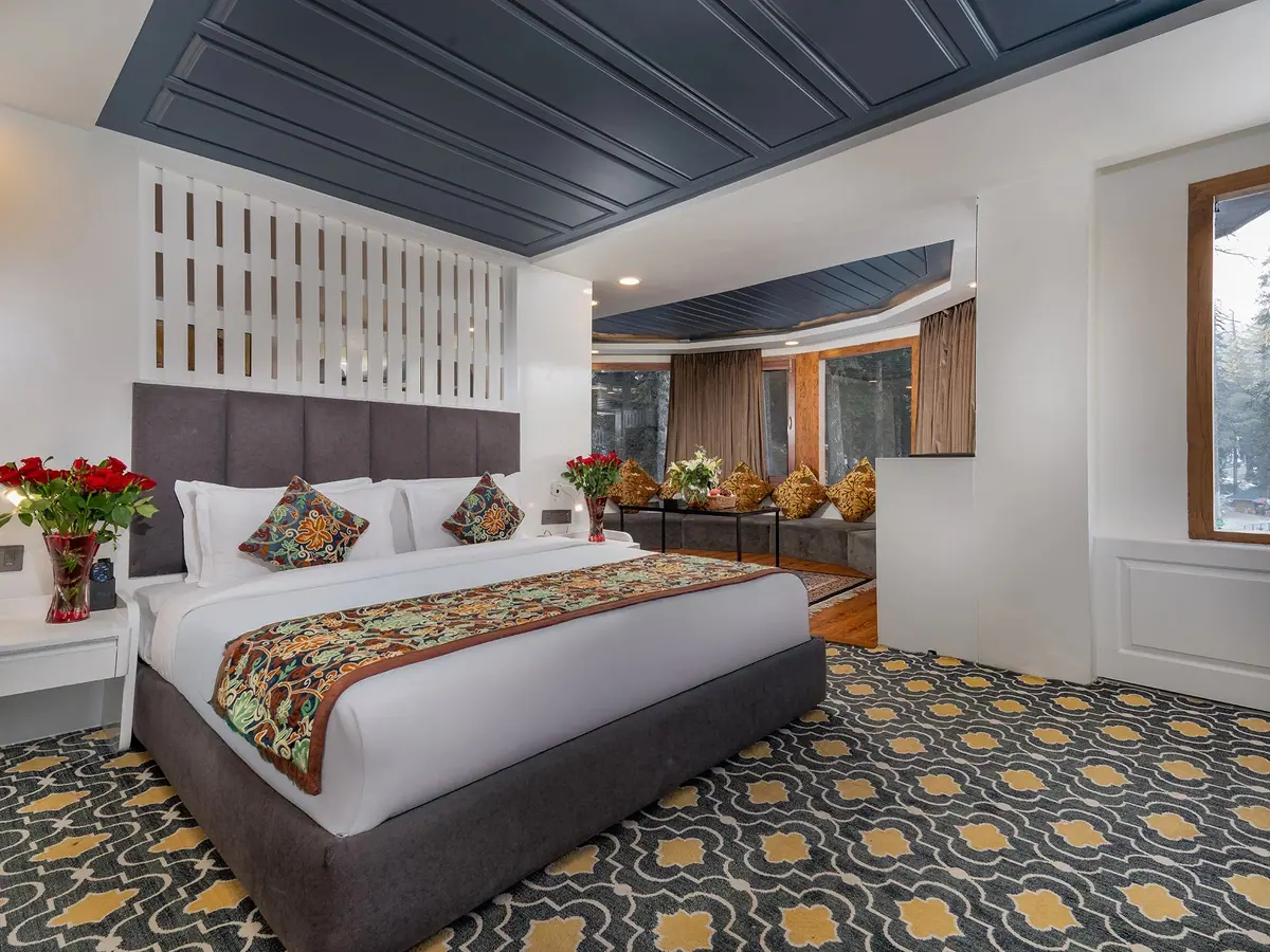 Hotel Hilltop Gulmarg in Gulmarg